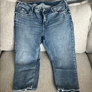 Silver Jeans Women's Cropped Elyse Capri Blue Jeans